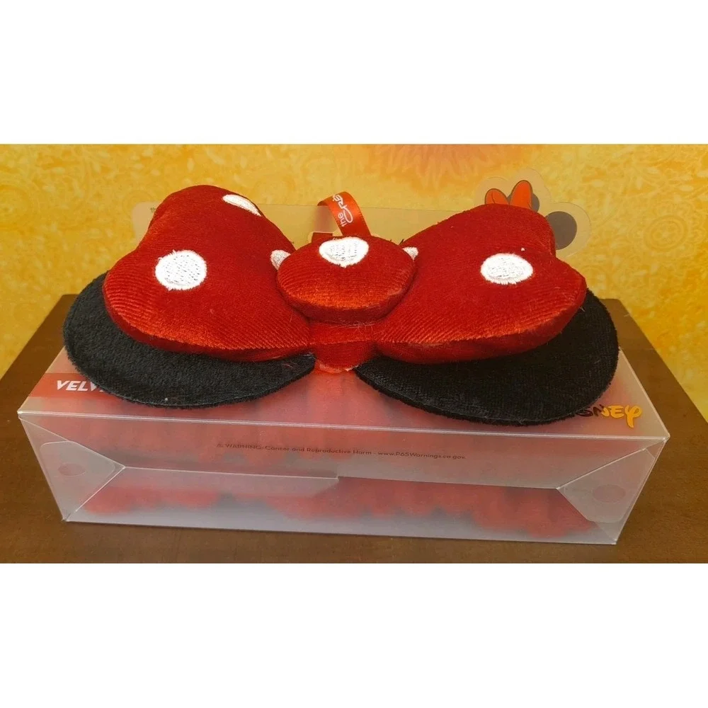 DISNEY The Creme Shop x Minnie Mouse 3D Teddy‎ Spa Headband with Red Bow